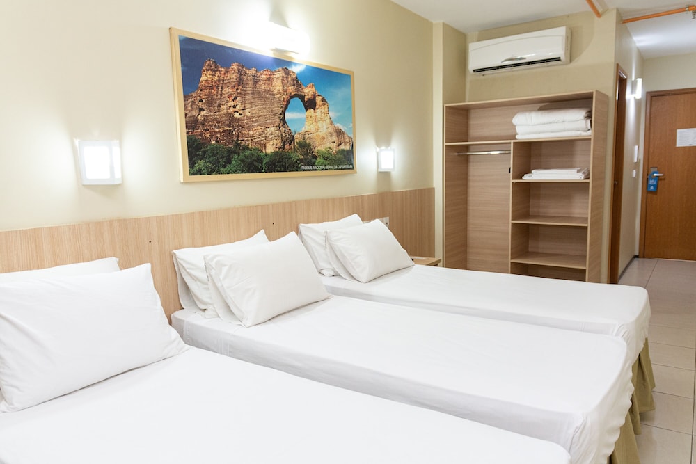 Hotel Express Arrey 21/56