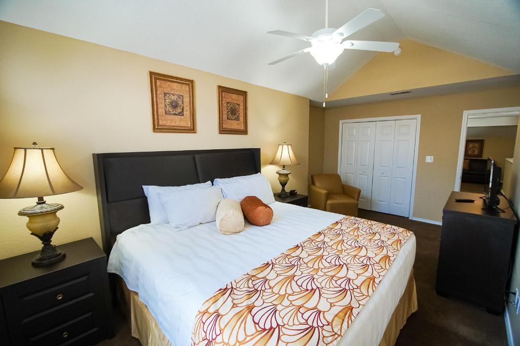 2 Bedrooms, Suite
