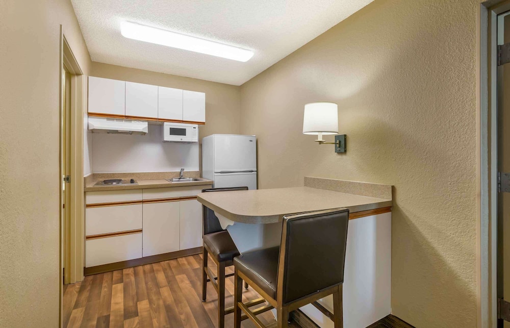 Extended Stay America Boca Raton - Commerce 53/64