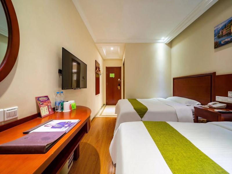 GreenTree Inn Shanghai East Xietu Road Jiuyuan Express Hotel 29/47