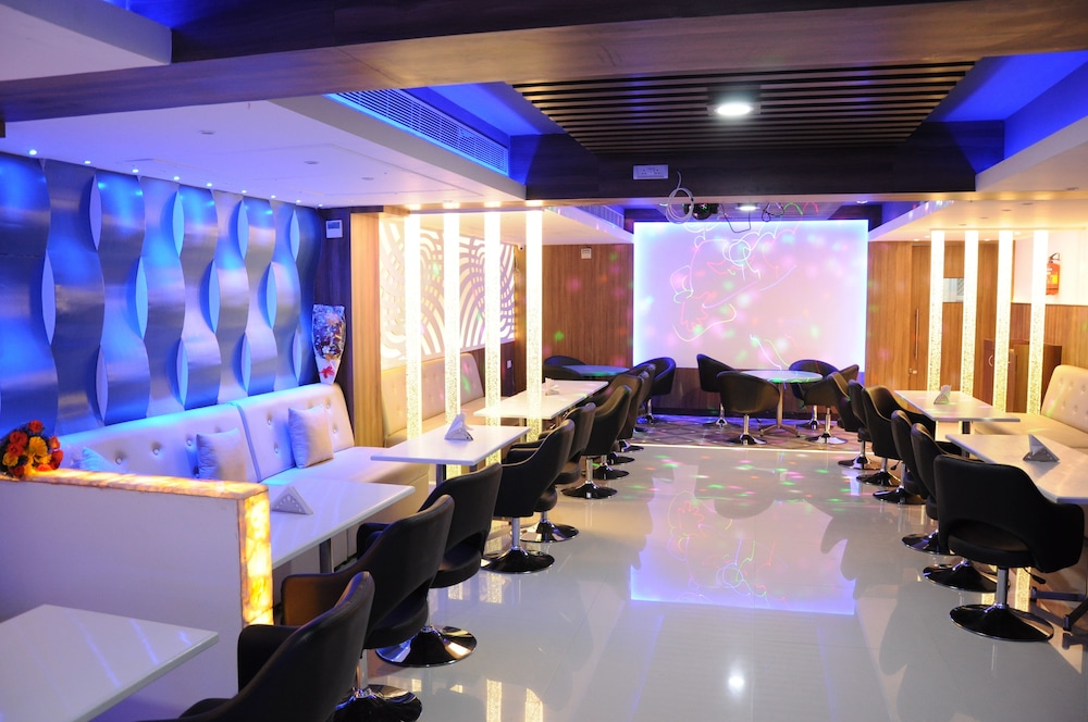 Saibala Grand Hotel 25/33