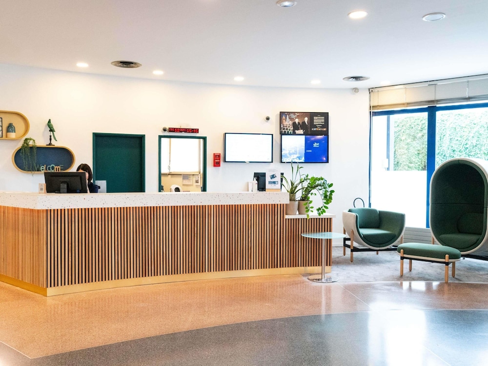lobby