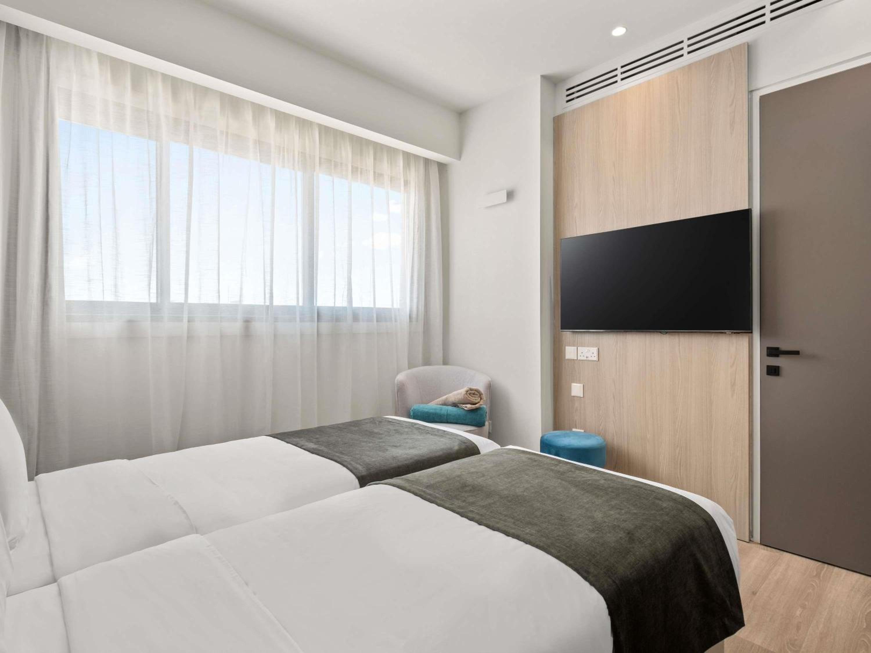 غرفة بسرير فردي لذوي الإعاقة، Mercure Larnaca Finikoudes Beach 4/9