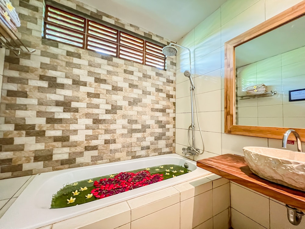 Sarin Ubud Suites 36/37
