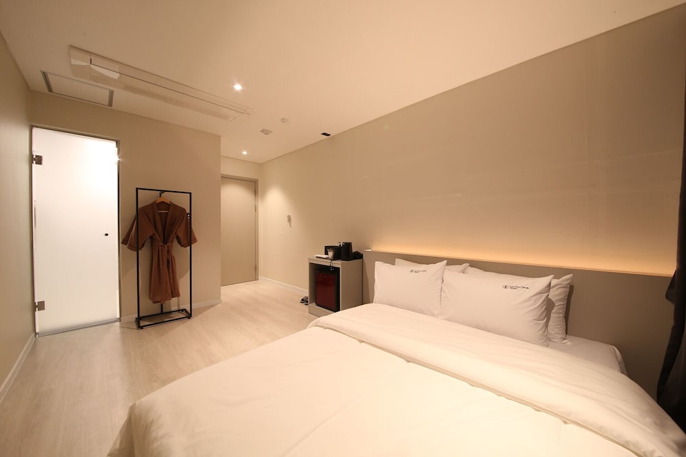 Hotel LeeSunDeok 5/30