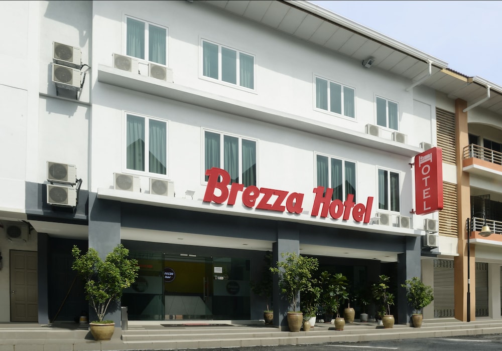 Brezza Hotel Sitiawan 2/21