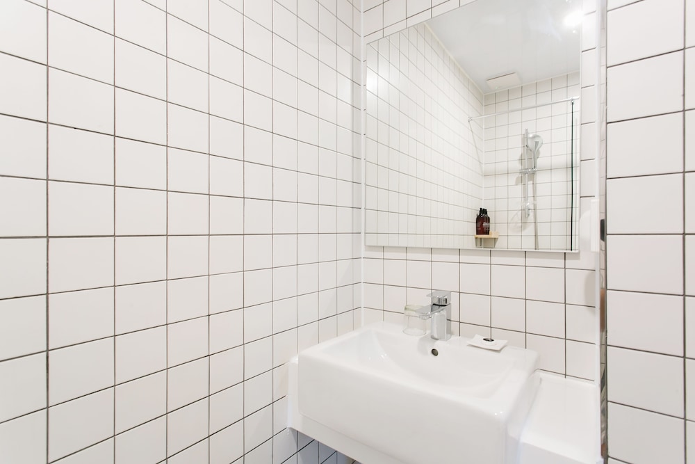 H Avenue Hotel Shinchon & Idae 17/50