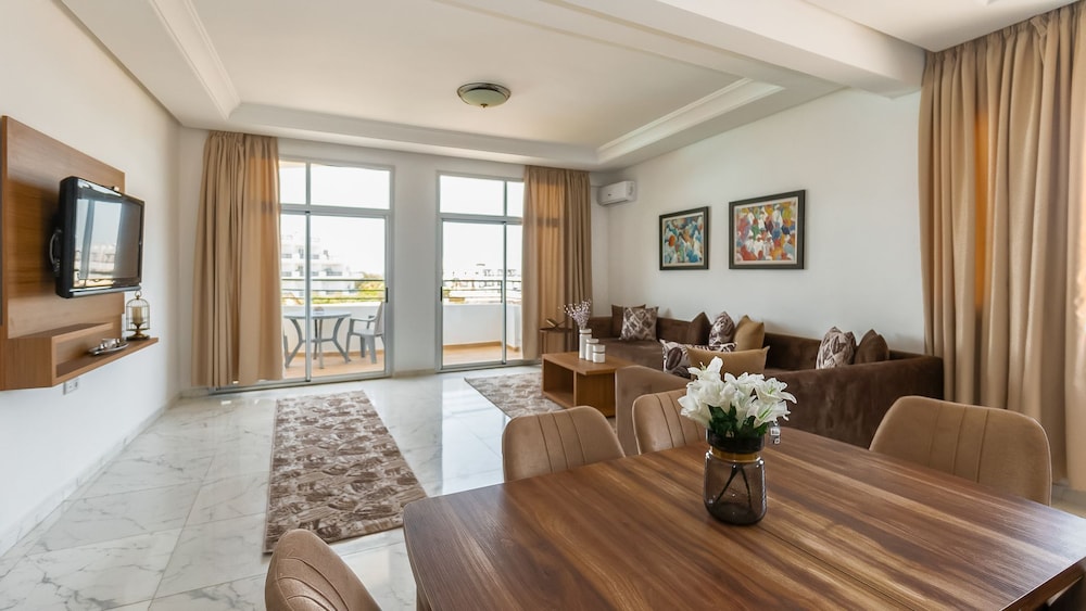 SABLES D'OR Appart & Hotel 27/35