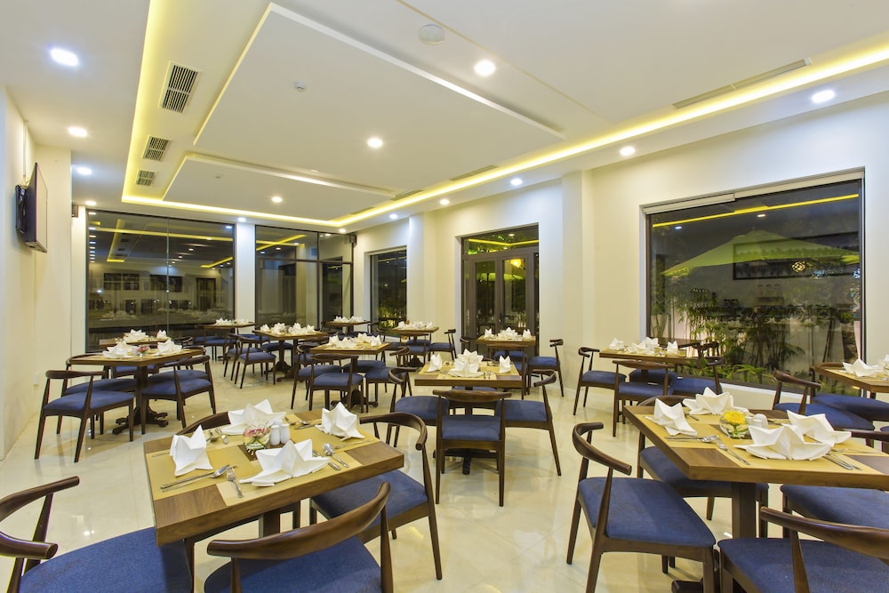 Ally Beach Boutique Hotel Hoian 34/50