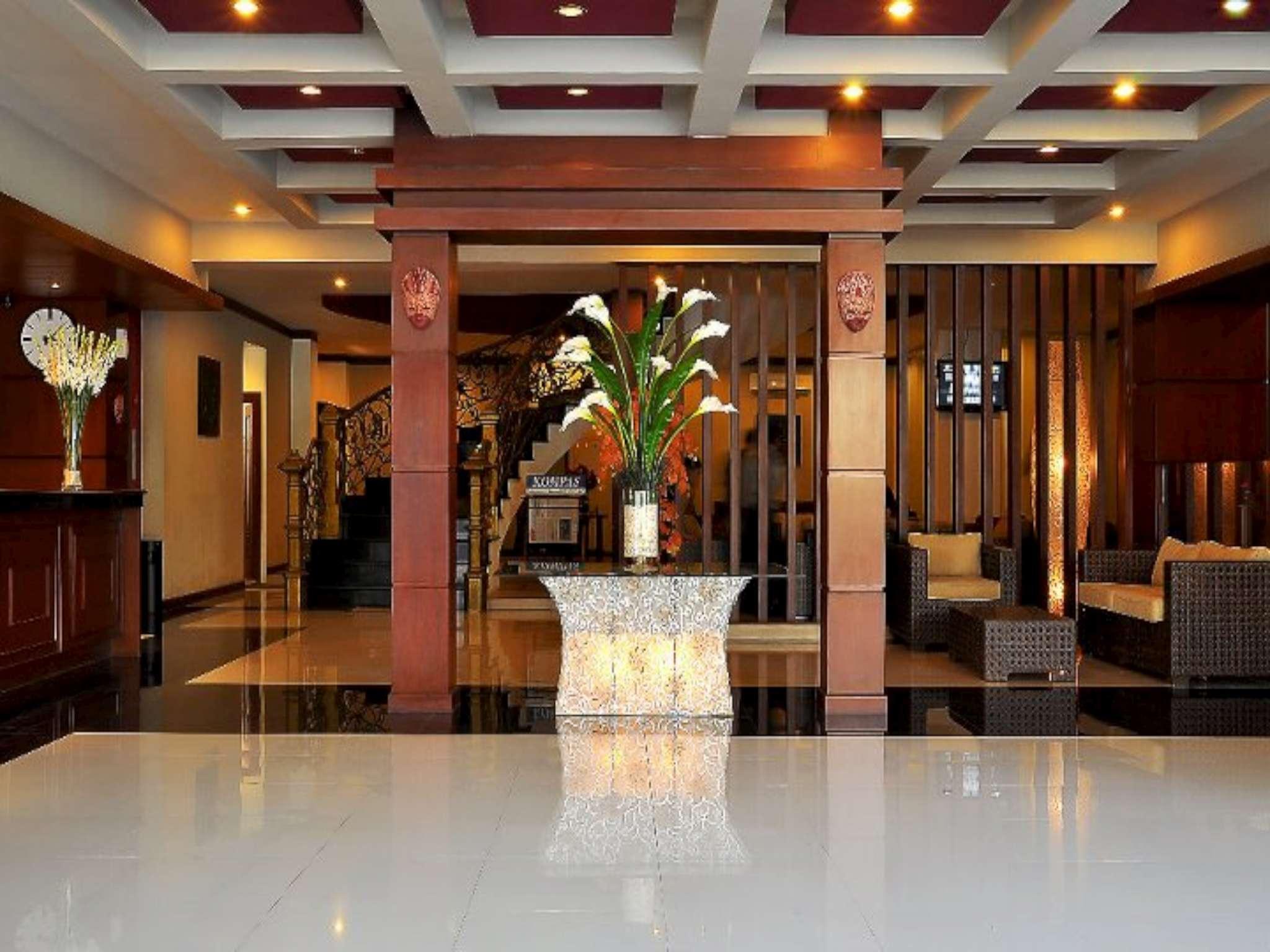 Grand Tryas Hotel 3/16