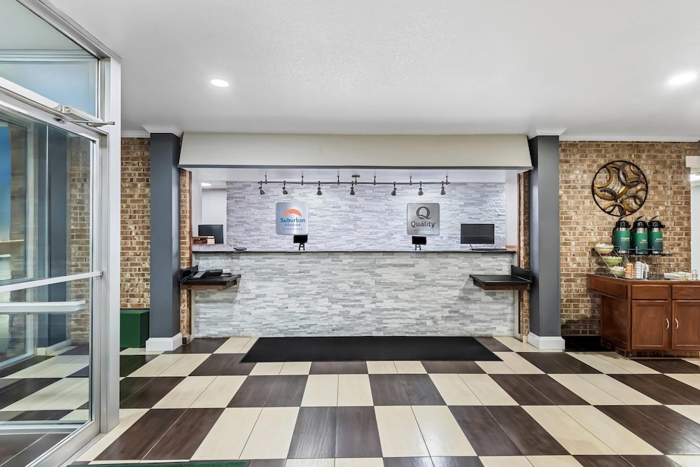 Quality Inn Fort Dodge 8/59