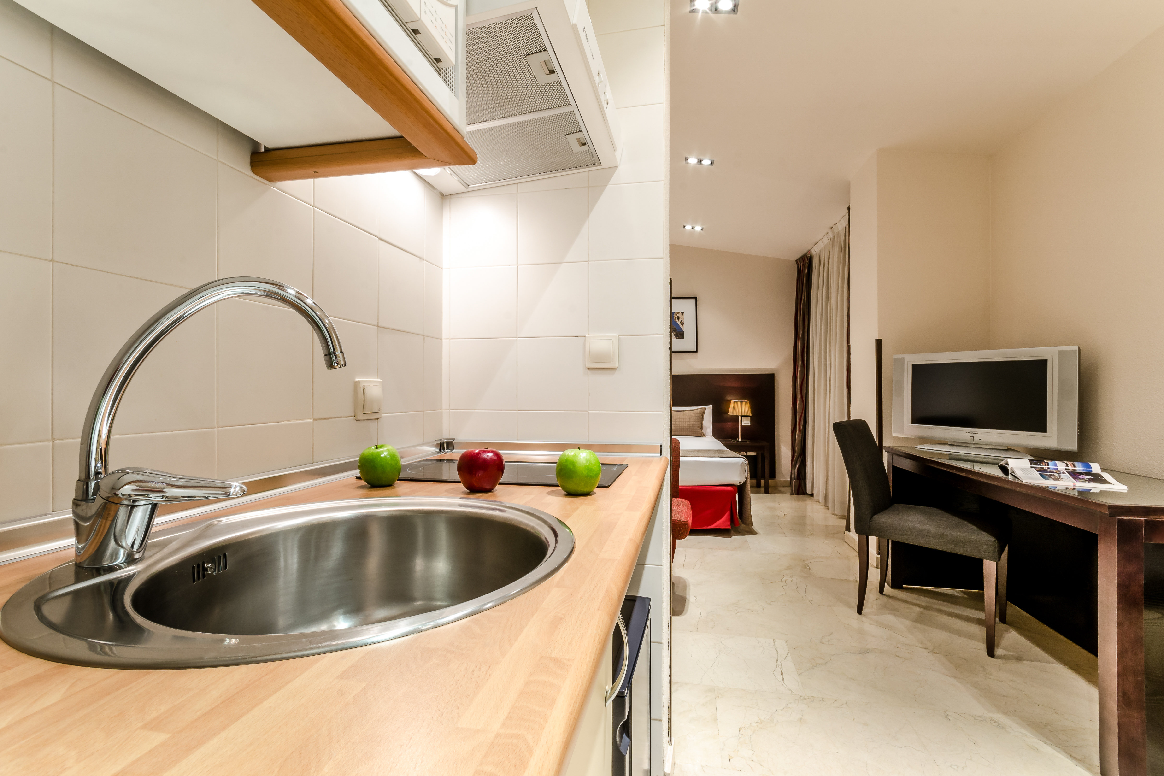 Exe Suites 33 55/55