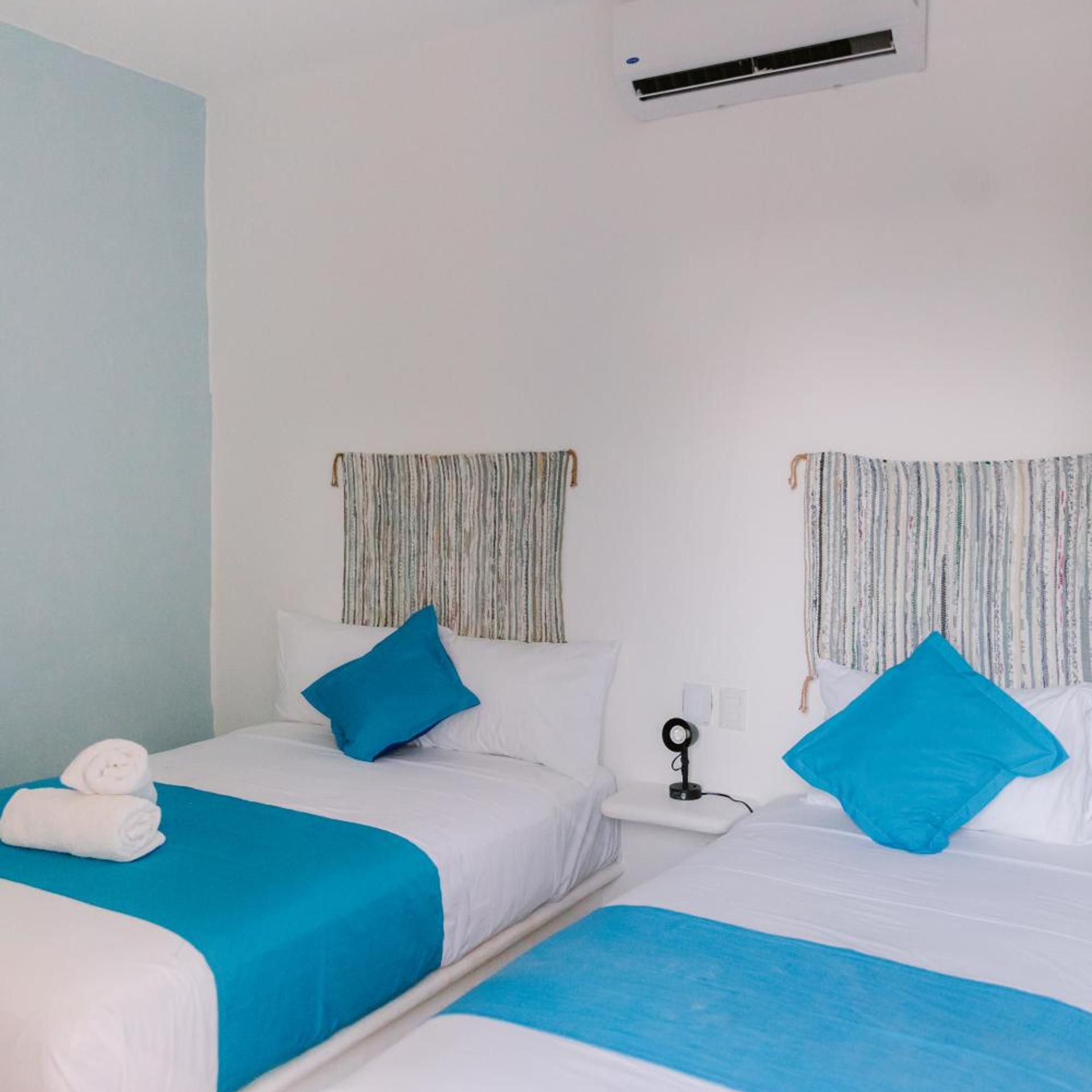 Blue Bocana Hotel 24/48