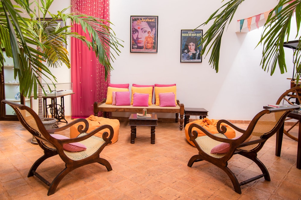 Mango House 45/71