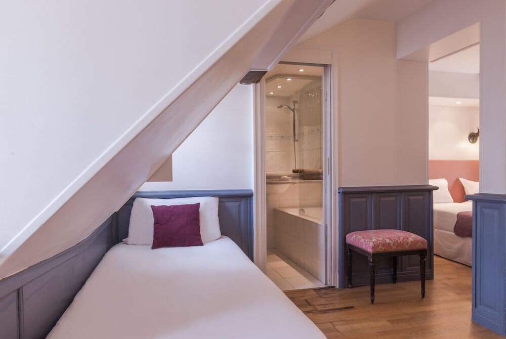 Hotel Gaillon Opera 10/26