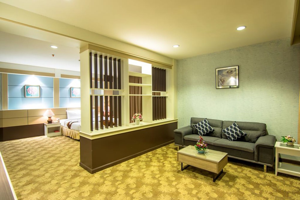 Siamgrand Hotel 56/71