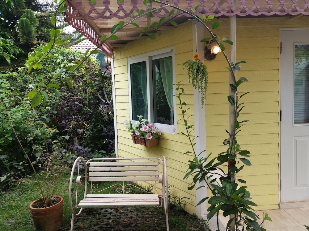 Hello Sunny Home 15/21