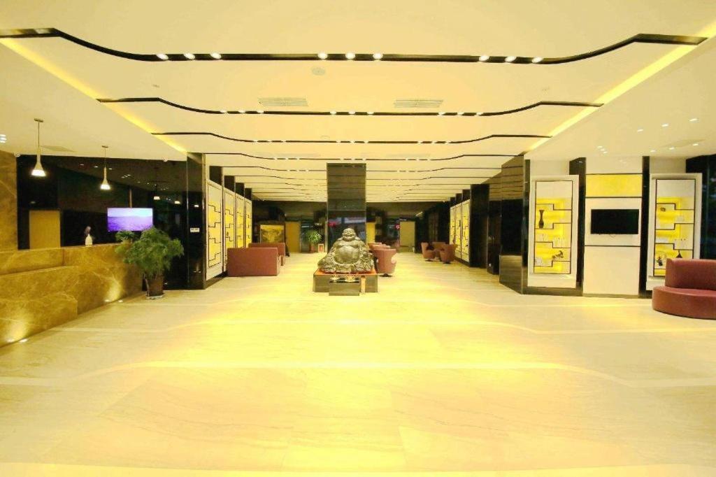 Lavande Hotel (Qingdao North Railway Station Siliu South Road) 15/49