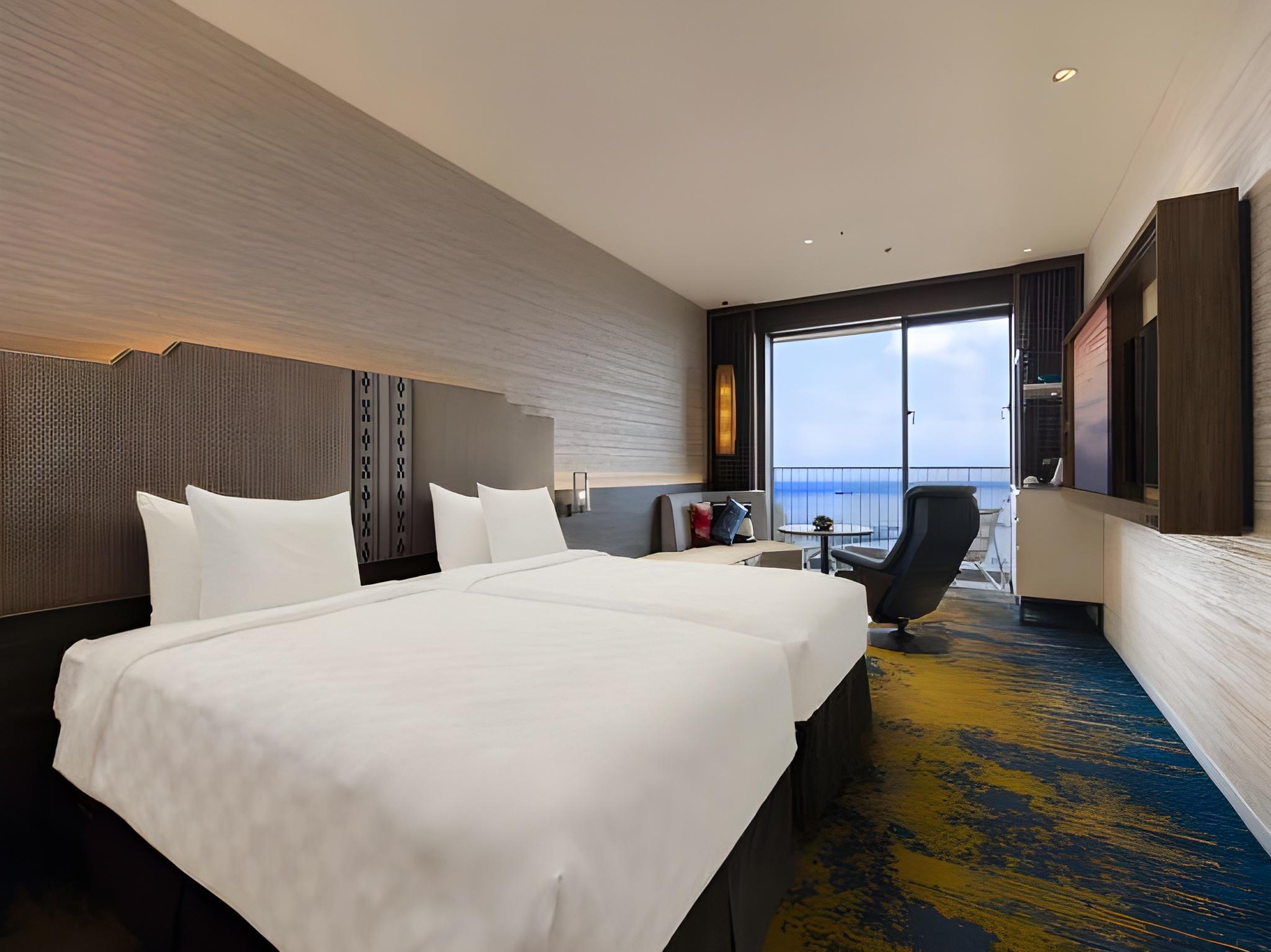 Semi Room, Hollywood, Club, Deluxe, Twin Beds, 2 Semi Double Beds
