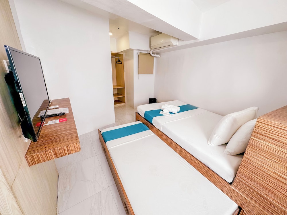 OYO 675 Circuit Hostel 34/50