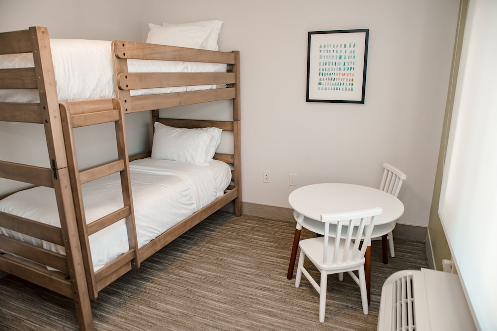 Holiday Inn Express Hotel Suites Winona 15/49