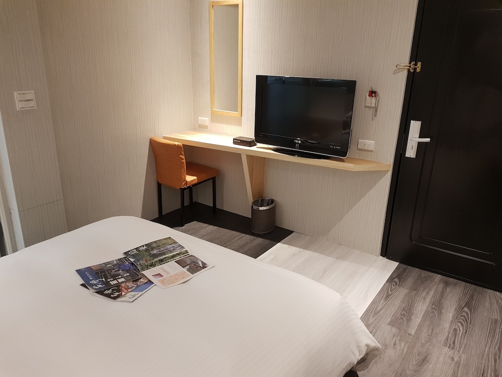 Ashare Hotel 14/61