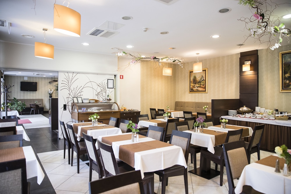 Hotel Mangart 18/38