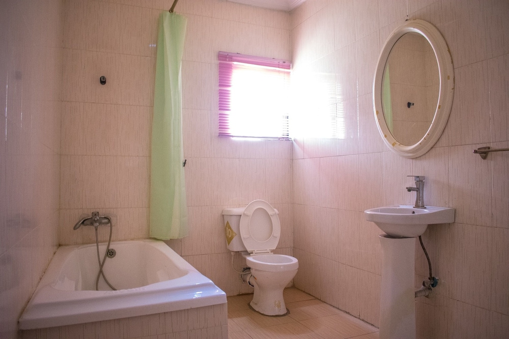Maria Suites 40/41