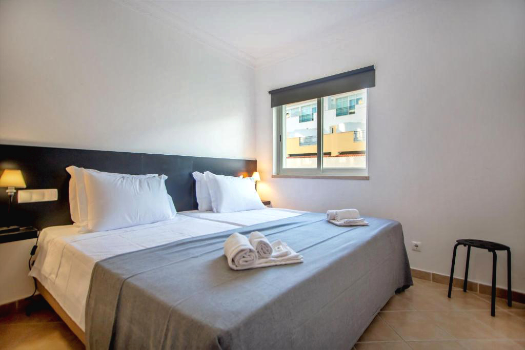 1 Bedroom, Apartment