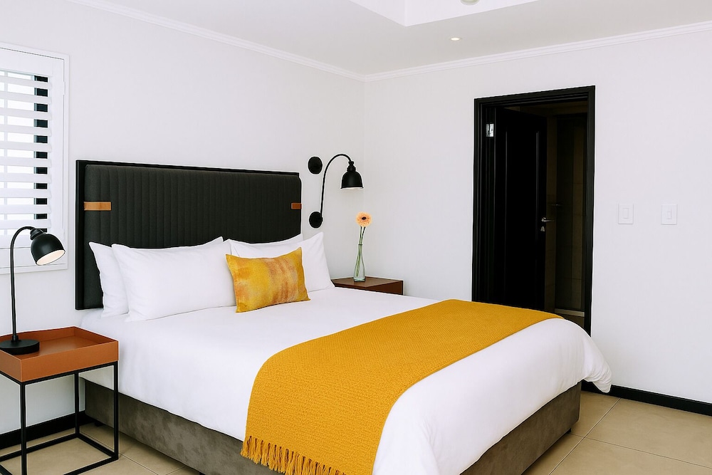 2 BEDROOMS, EXECUTIVE, APARTMENT