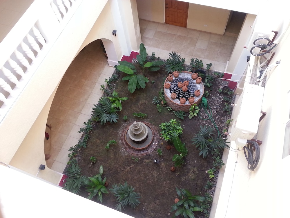 Le Paradis S. Hotel 42/47