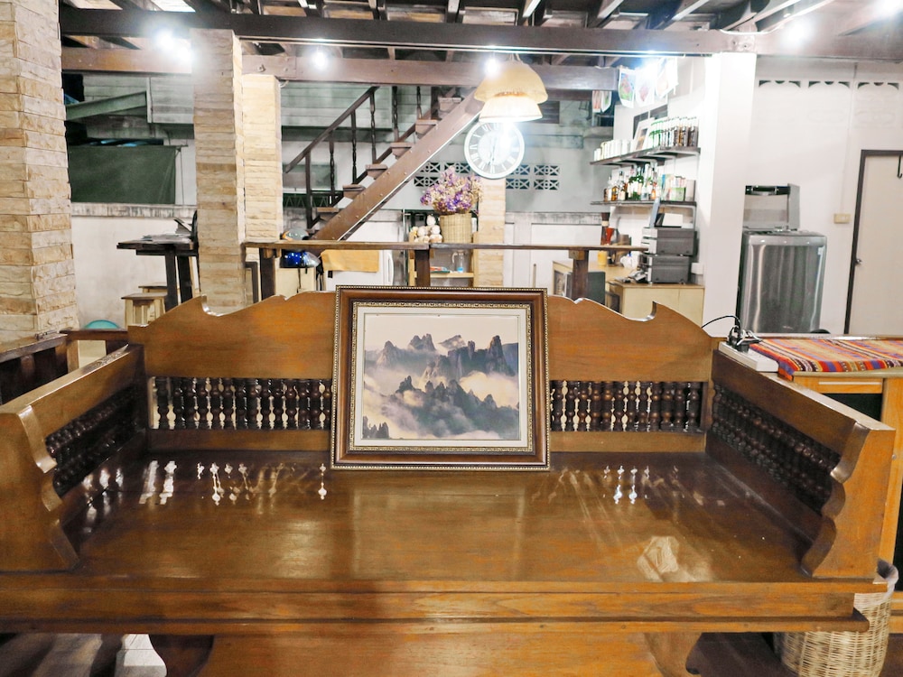 Huan Kawin Hostel Photography Gallery 45/50