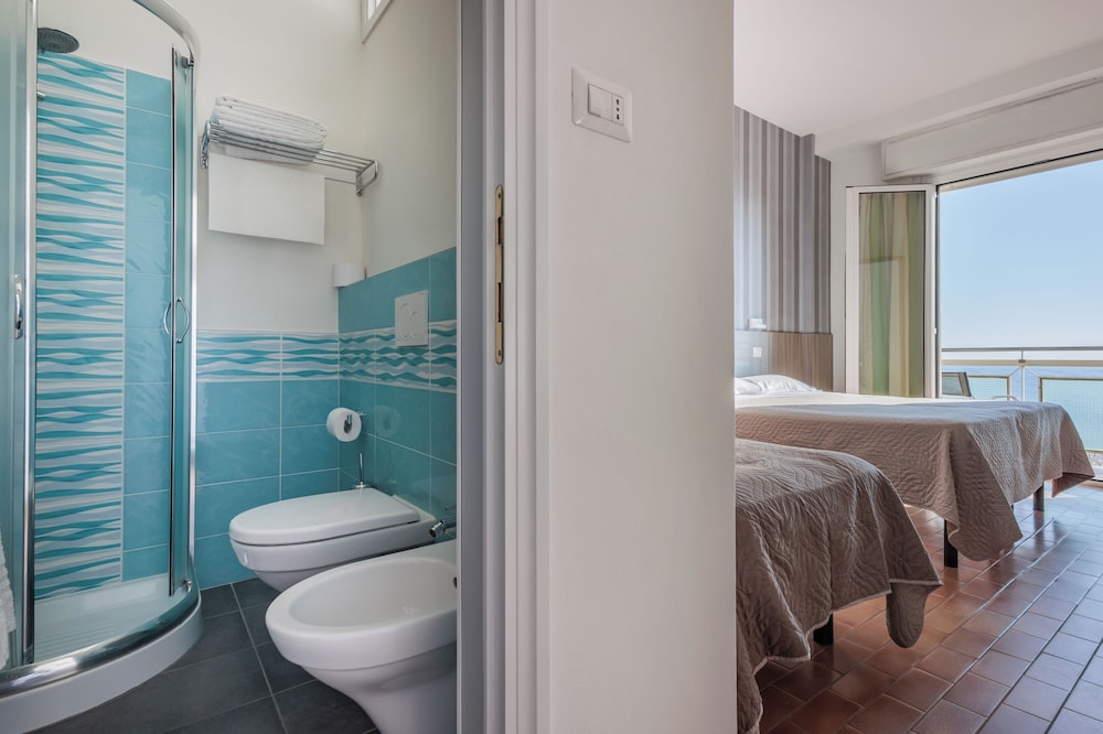Hotel Centrale 60/60