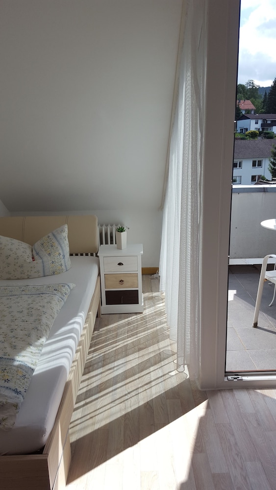 Hotel Pension Jägerstieg 10/42