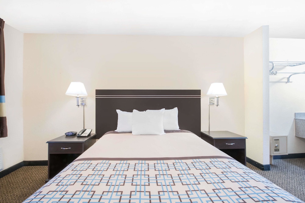 Americas Best Value Inn Hobbs 11/20