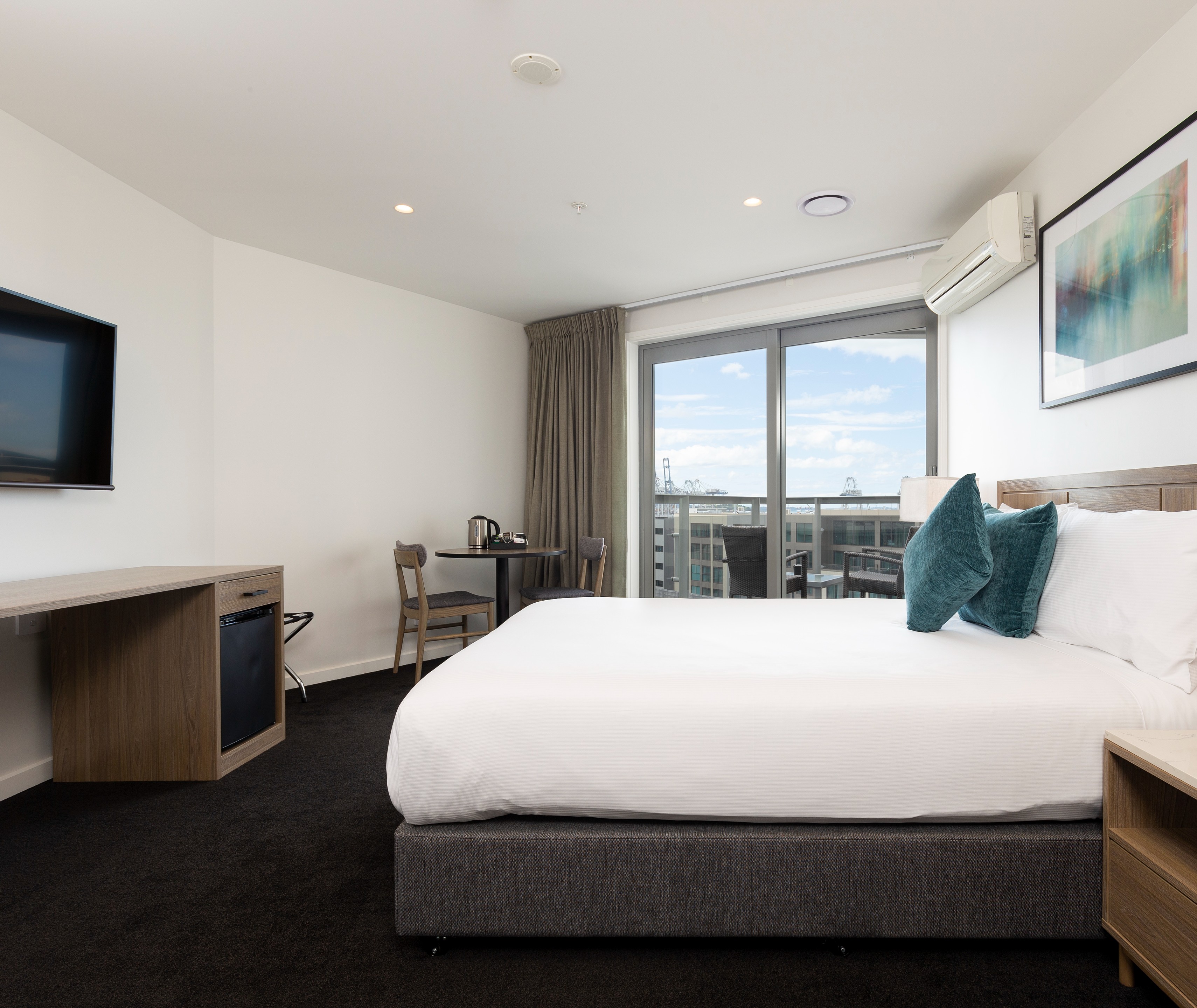 غرفة تنفيذية، Oaks Auckland Hotel 2/3