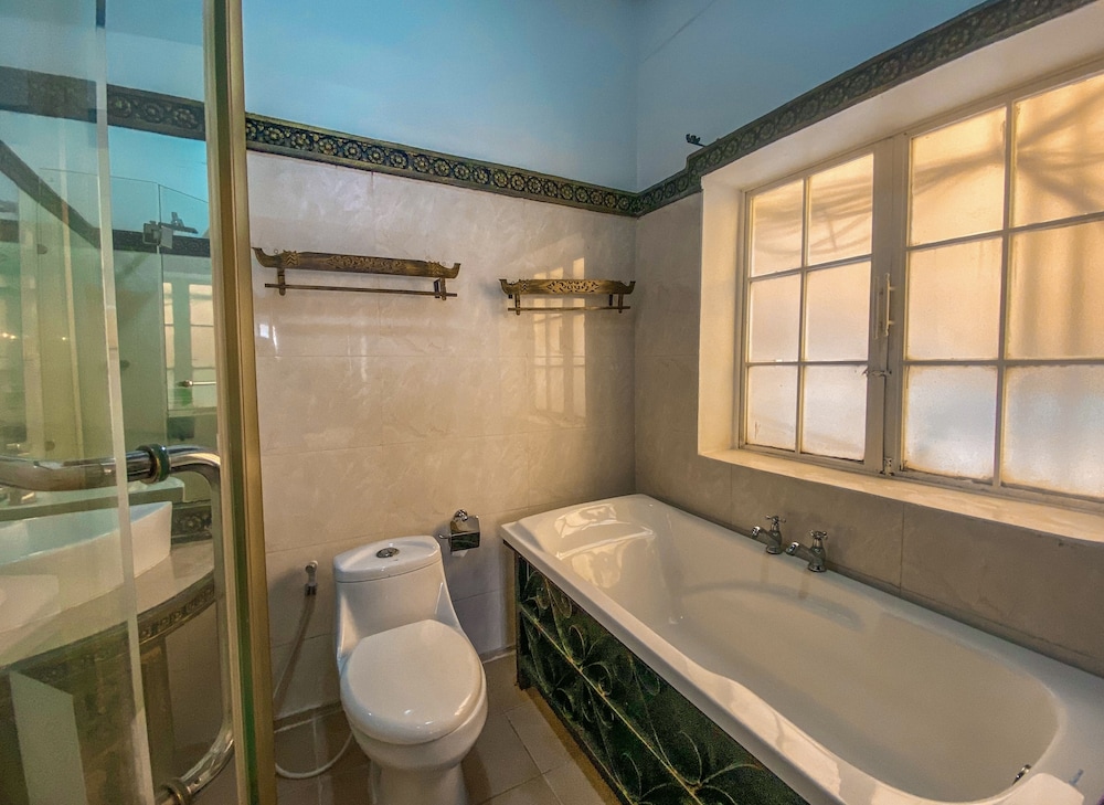Le Grand Palais Boutique Hotel 99/100
