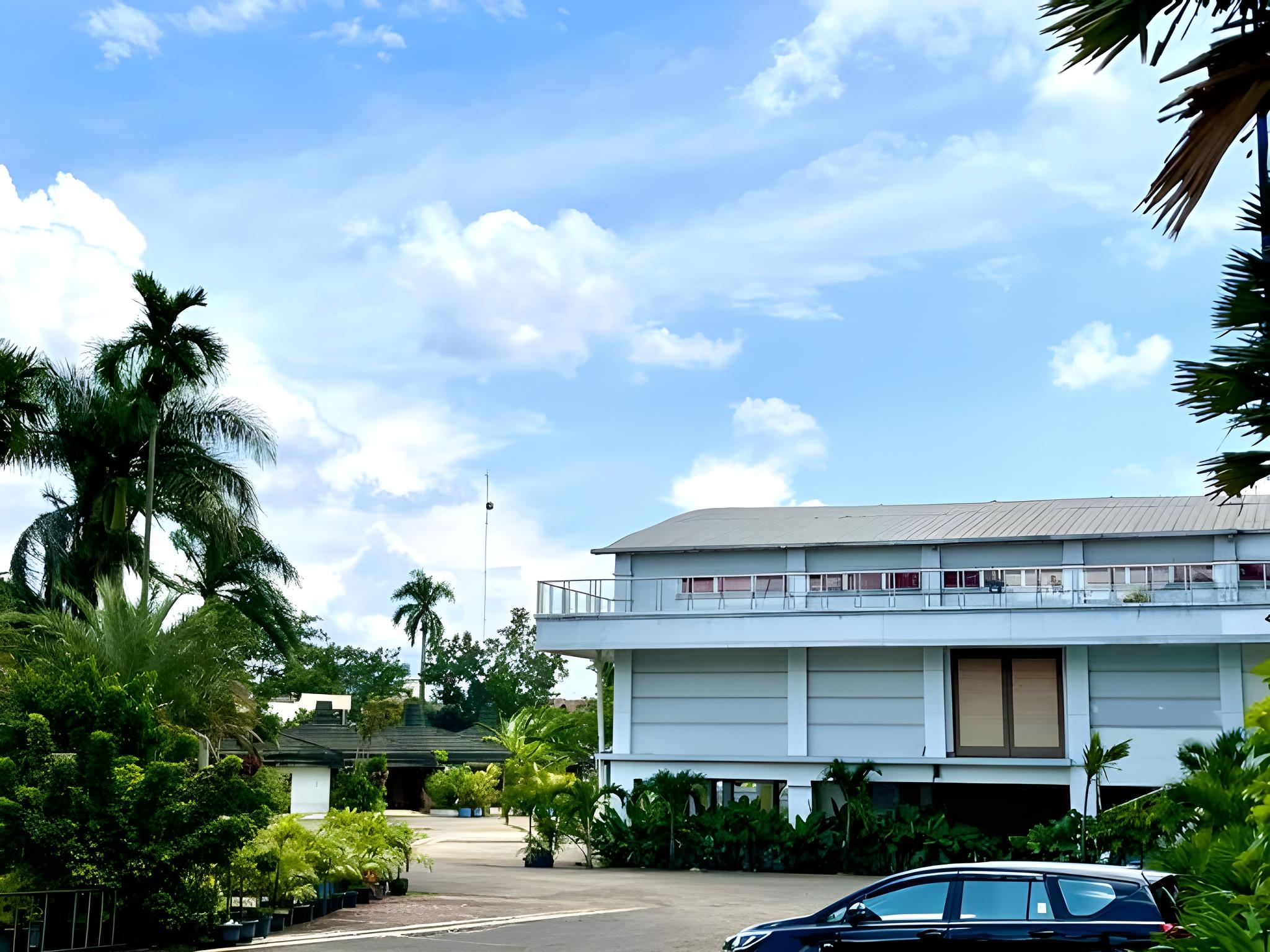 Grand Asrilia Hotel 7/50