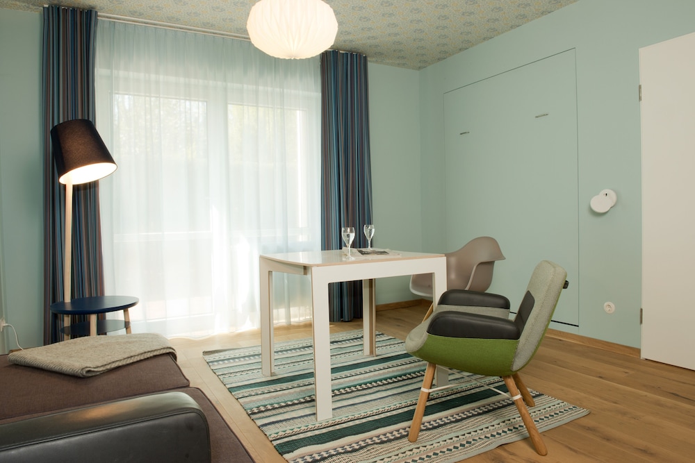 Hotel Gude 49/62