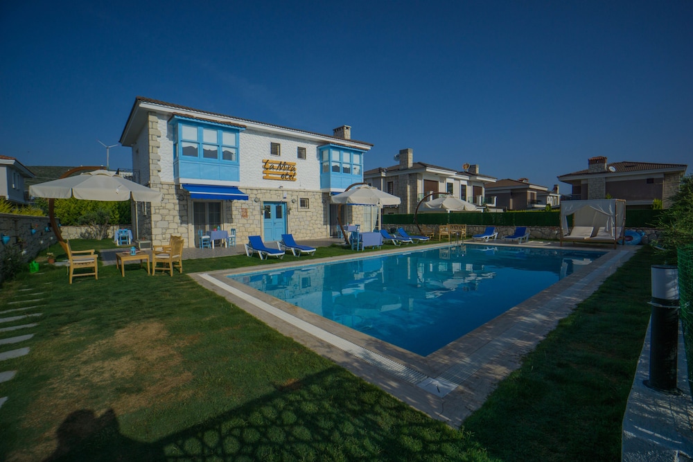 La Mira Otel 38/43