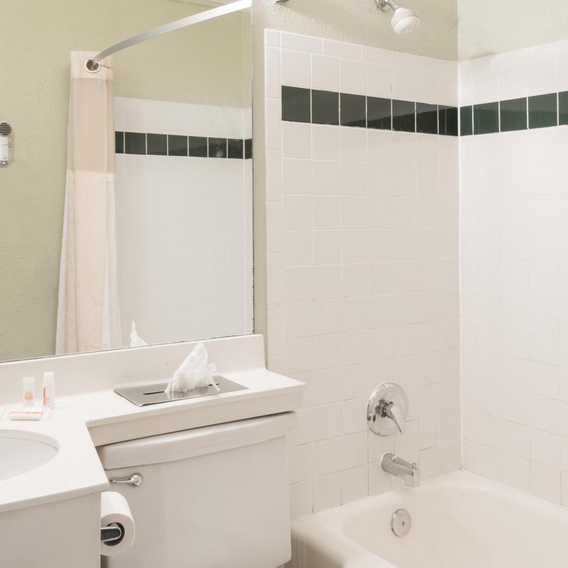 غرفة بسريرين كوين، Days Inn by Wyndham Henrietta/Rochester Area 5/5
