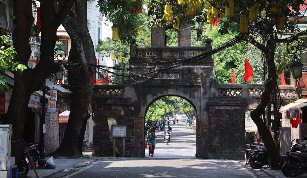 Hanoi Fiesta Grand Hotel and Spa 25/28