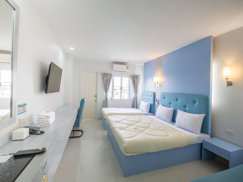 P.A. Thani Hotel 17/26