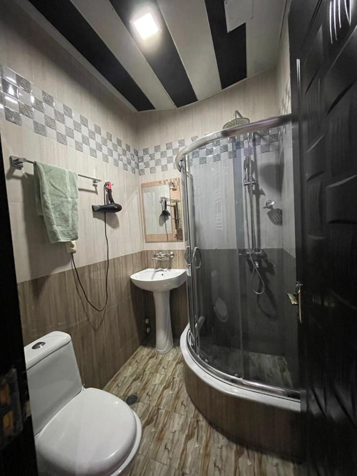 Lux Palace Hotel 49/50