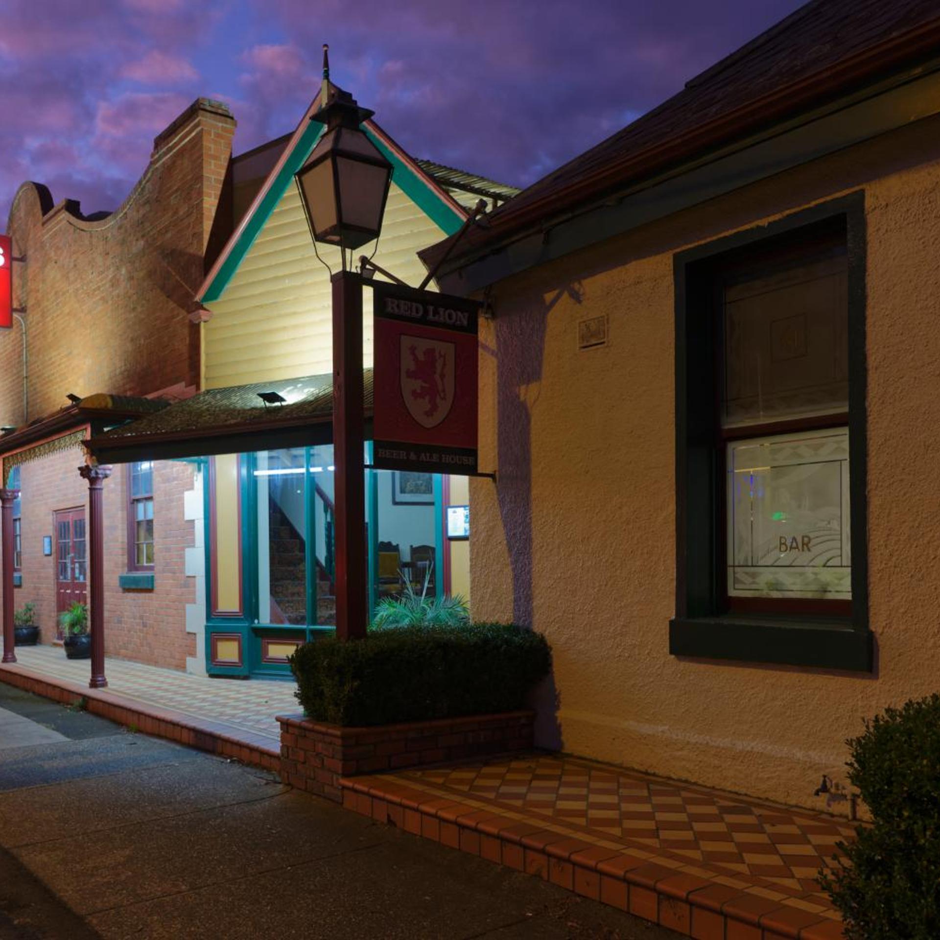 Keilor Motor Inn 5/26