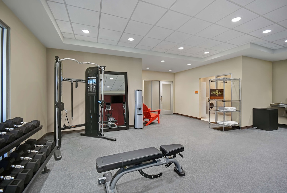 Home2 Suites by Hilton Raleigh North I-540 26/54