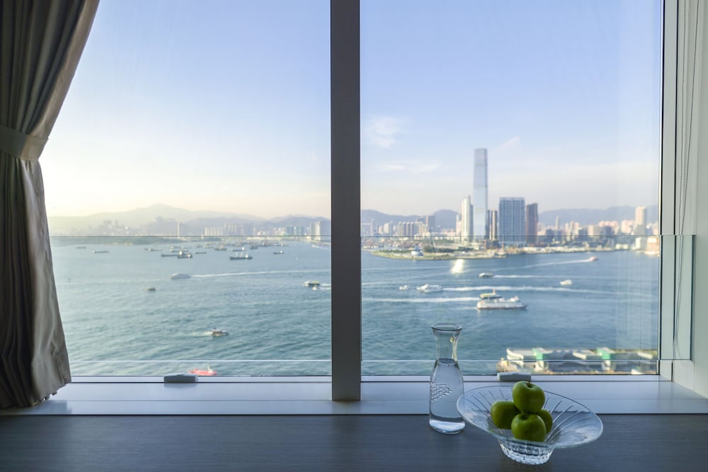 CM+ Hotels and Serviced Apartments 33/44