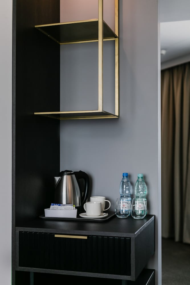 B&B HOTEL Warsaw East 32/36