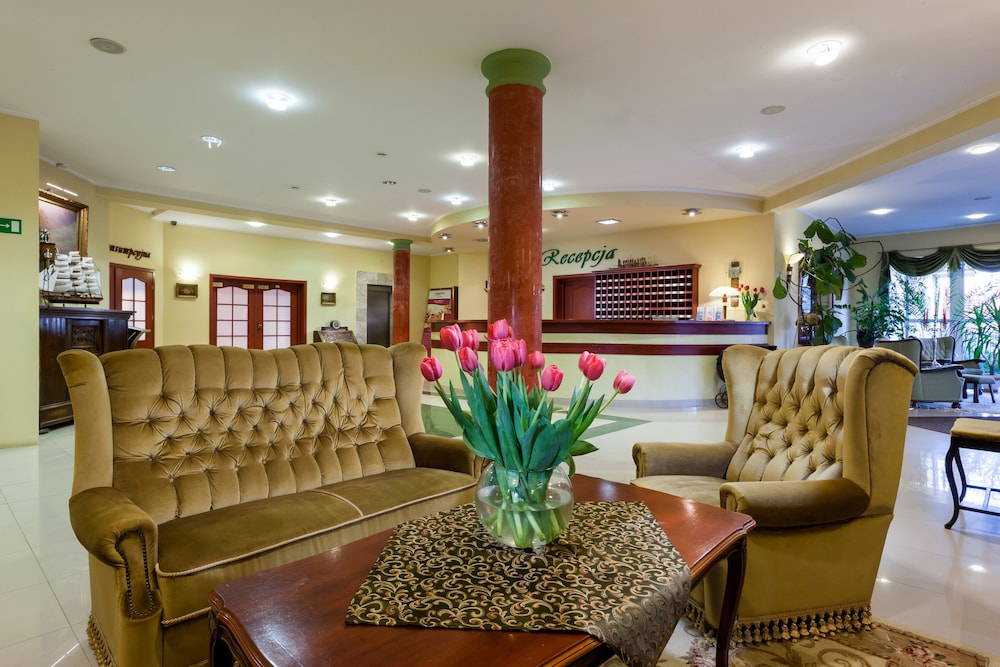 Bursztyn Medical Spa & Wellness 7/74