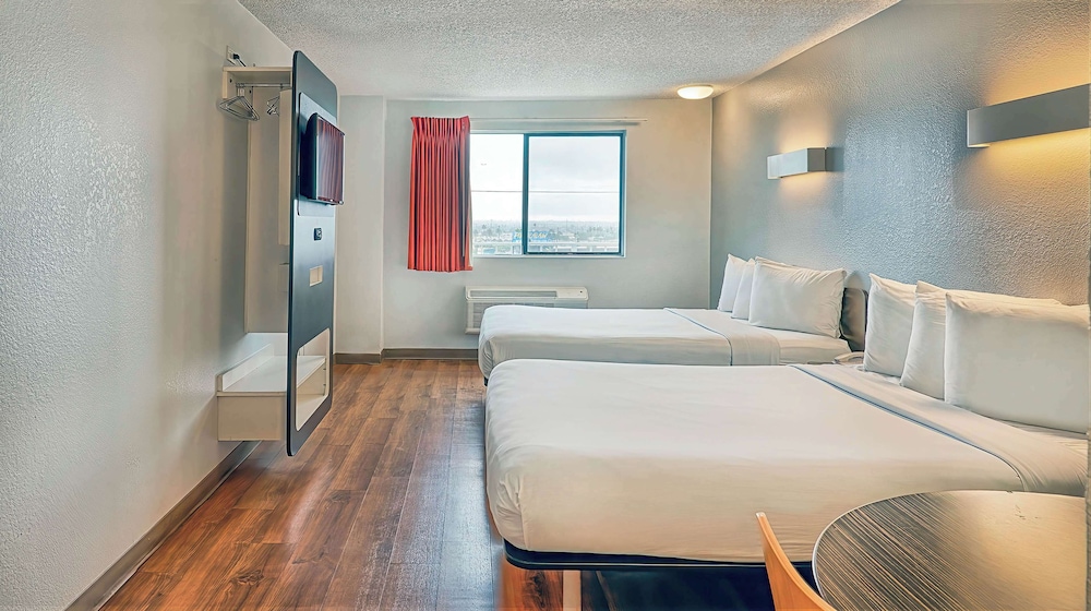 Studio6 Suites Los Angeles, CA - Los Angeles LAX 15/33